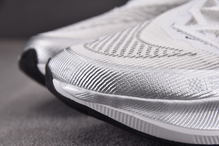 nike zoomx vaporfly next% 2 cu4111-100