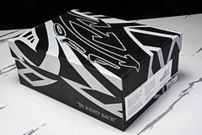 Off-White c/o Virgil Abloh