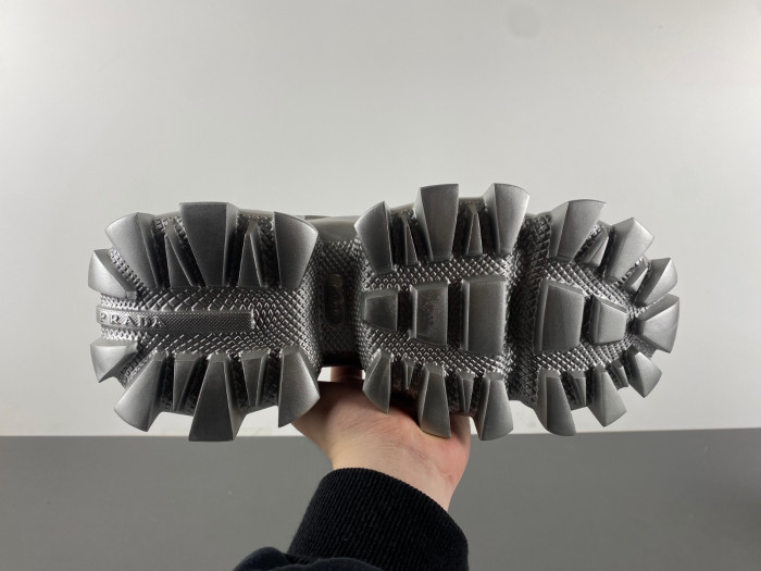 Pra*a SNEAKER P12311