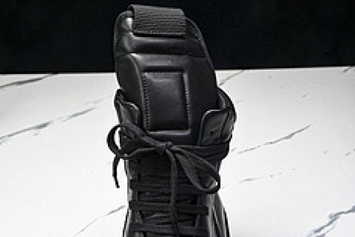 RICK OWENS SNEAKER