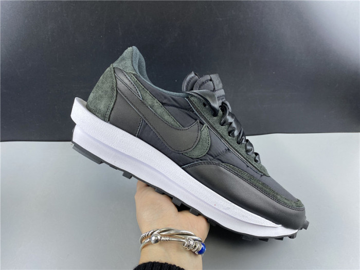 Nike LD Waffle sacai Black Nylon BV0073-002