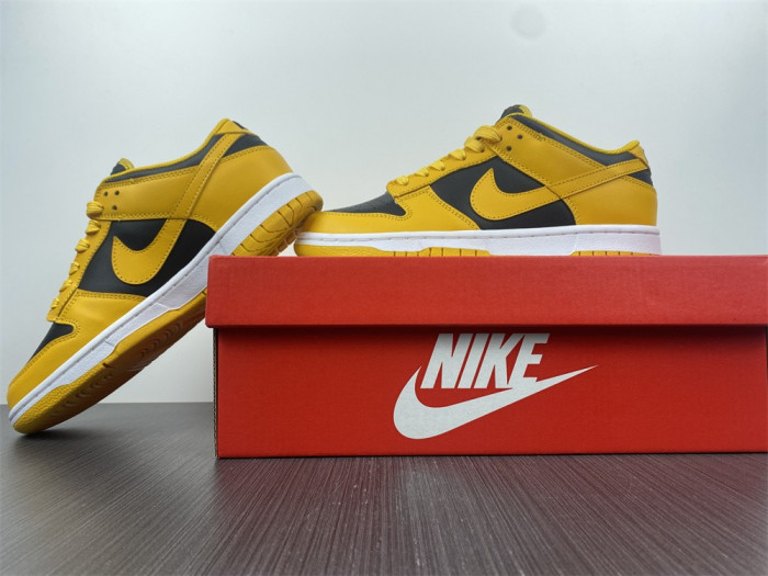 nike dunk low goldenrod dd1391-004