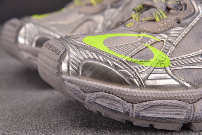 Ba*len*cia*ga 3XL SNEAKER XEIH1806TG274