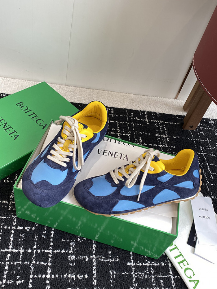 Bo*te*ga Ve*ne*ta BV056